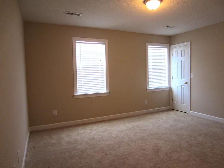 1615 Stroll Cir — Photo 6