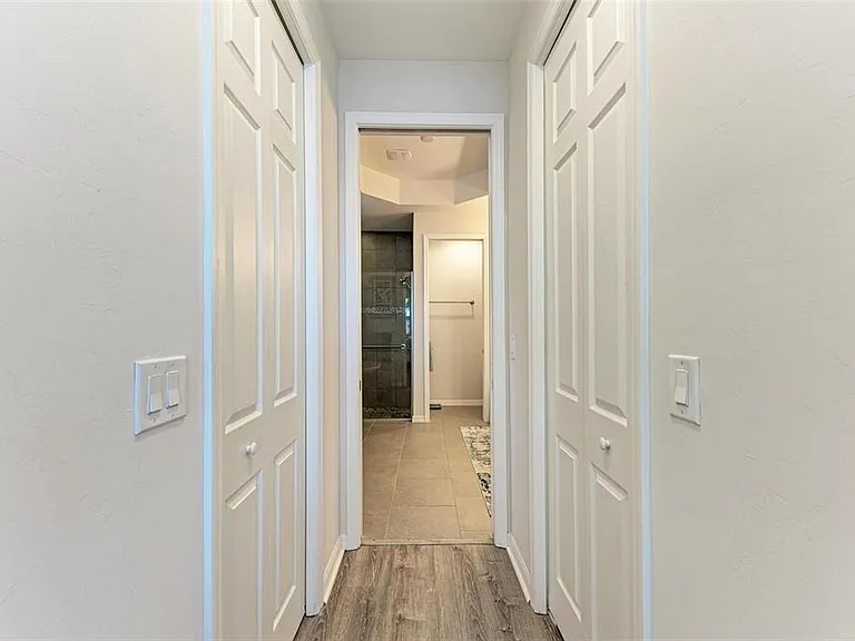 228 Maraviya Blvd — Photo 29