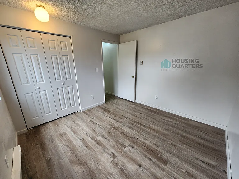 1810 N Addison St #7 — Photo 12