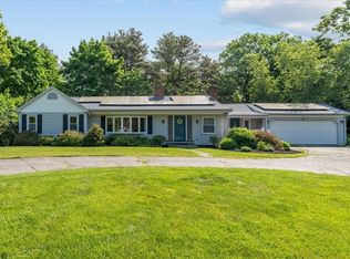 27 Rocklawn Ave, Attleboro, MA 02703