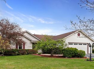 W165N10256 Wagon Trl, Germantown, WI 53022