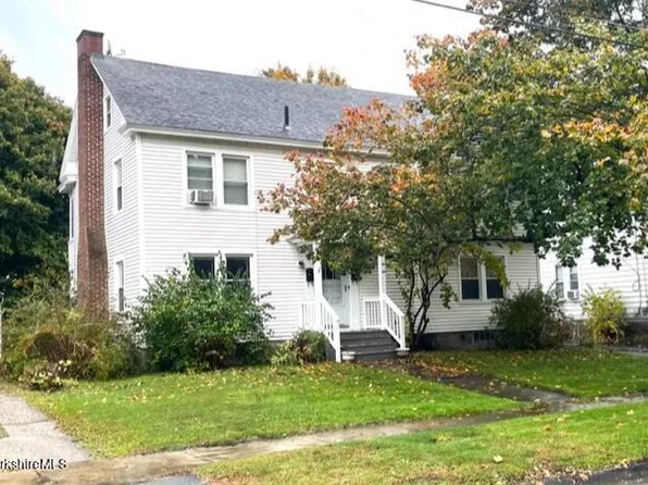 44 Pine St, Pittsfield, MA 01201