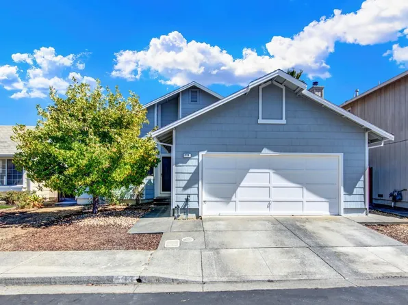 718 Deerfield Drive, American Canyon, CA 94503