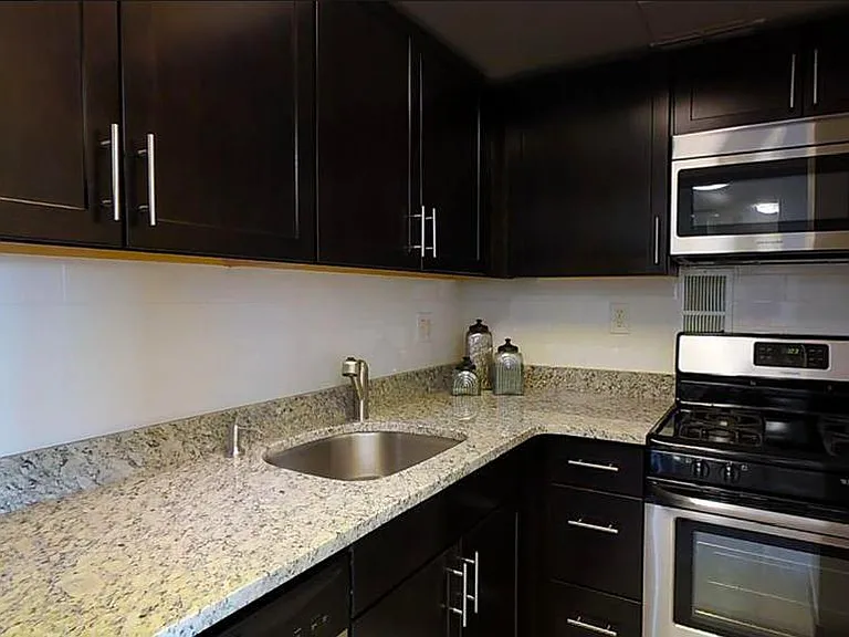 174 Freeman St #522 — Photo 2