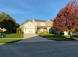 5427 W Heathwood Dr SE, Kentwood, MI 49512