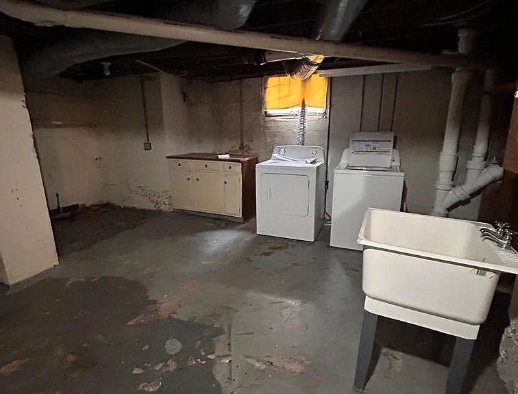 505 Camilla St SE — Photo 36