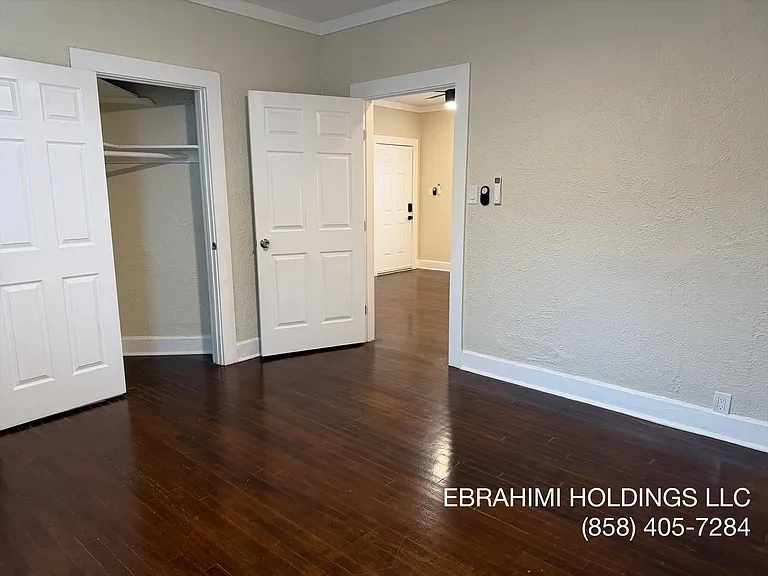 200 E Dewey Pl — Photo 9