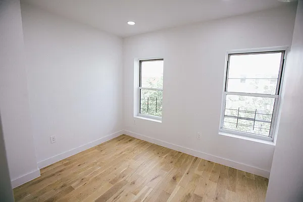 Rented by Compass | media 17