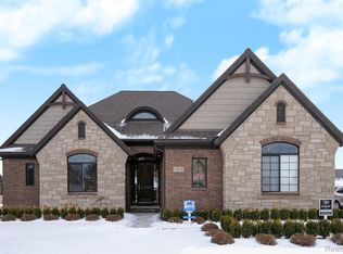 56284 Stone Falcon E, Shelby Township, MI 48315