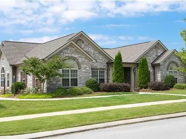 1434 Sedgefield Dr, Ooltewah, TN 37363