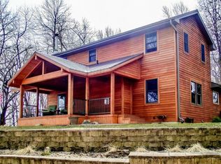 2130 Bb Ave, Gladbrook, IA 50635