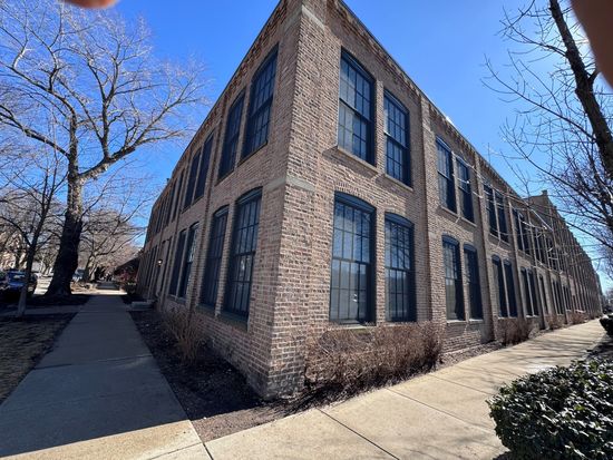 5235 N Ravenswood Ave APT 37, Chicago, IL 60640