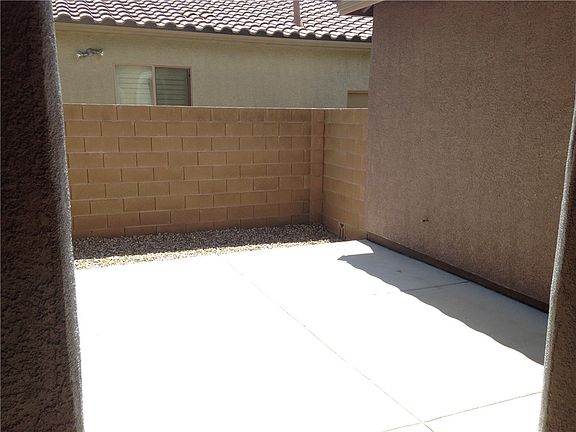 3rd image of 7928 Aubergine Cove Ct
