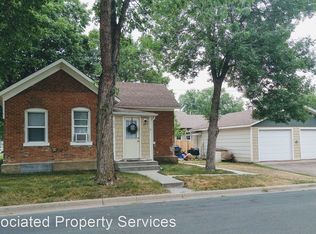 904 2nd Ave E, Shakopee, MN 55379