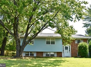 7717 Ontario Rd, Gainesville, VA 20155