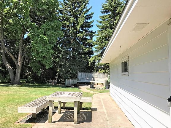 Built in picnic table and back sitting area