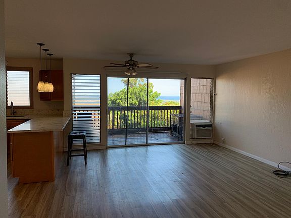4th image of 921291 Panana St #19