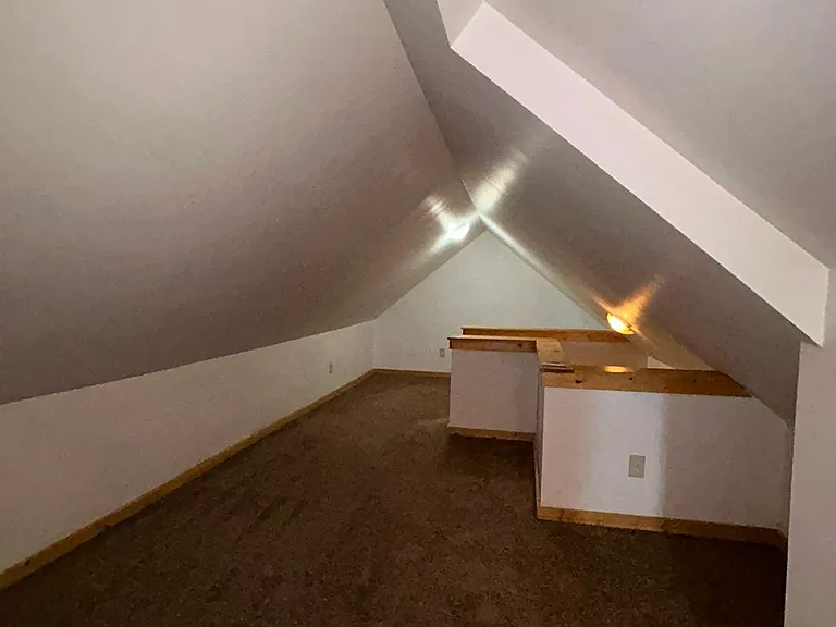 2809 Monroe Ave — Photo 40