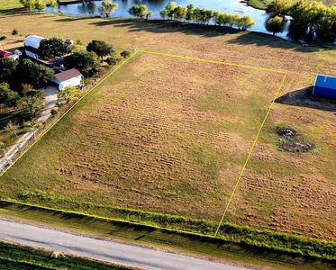 241 Alsdorf Rd, Ennis, TX, 75119
