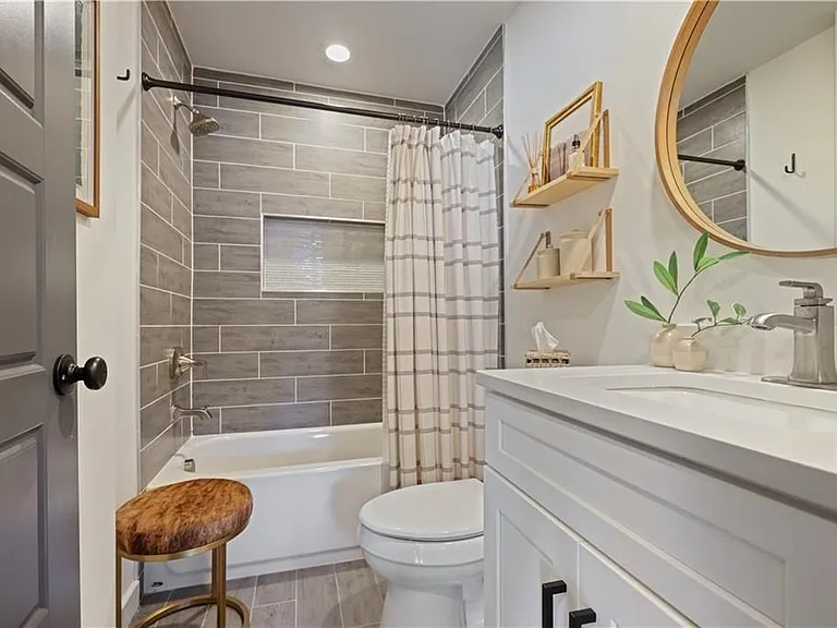 1681 Bristol Dr — Photo 14