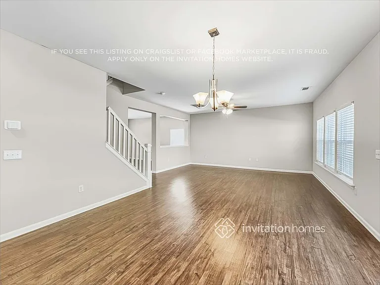 4406 Kiddle Ln — Photo 7