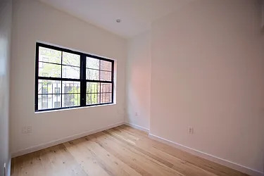 Rented by Nolita Group