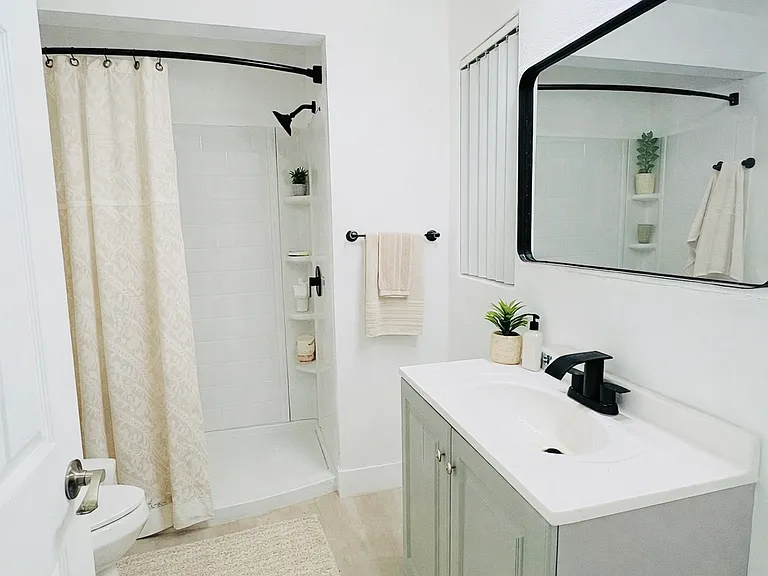 3060 Panorama Rd #1B — Photo 6