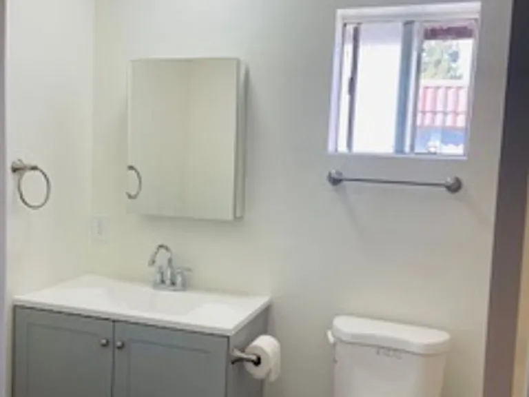 6442 Rostrata Ave — Photo 11