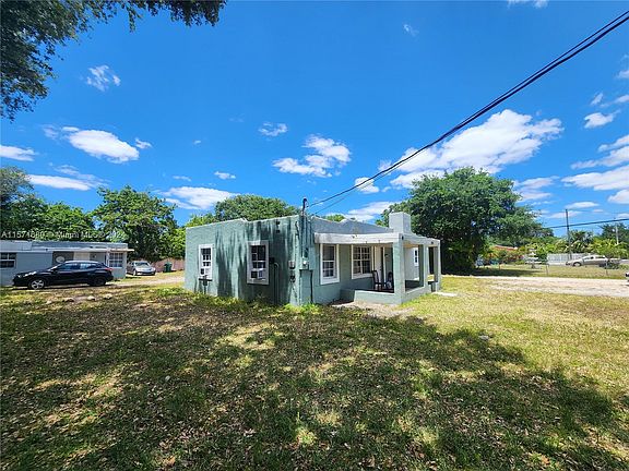5th image of 18104 NW 19th Ave