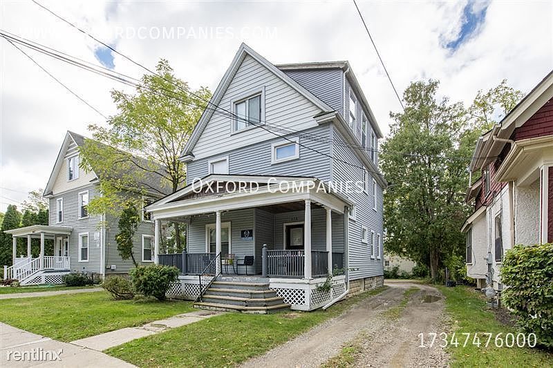 1st image of 938 Dewey Ave