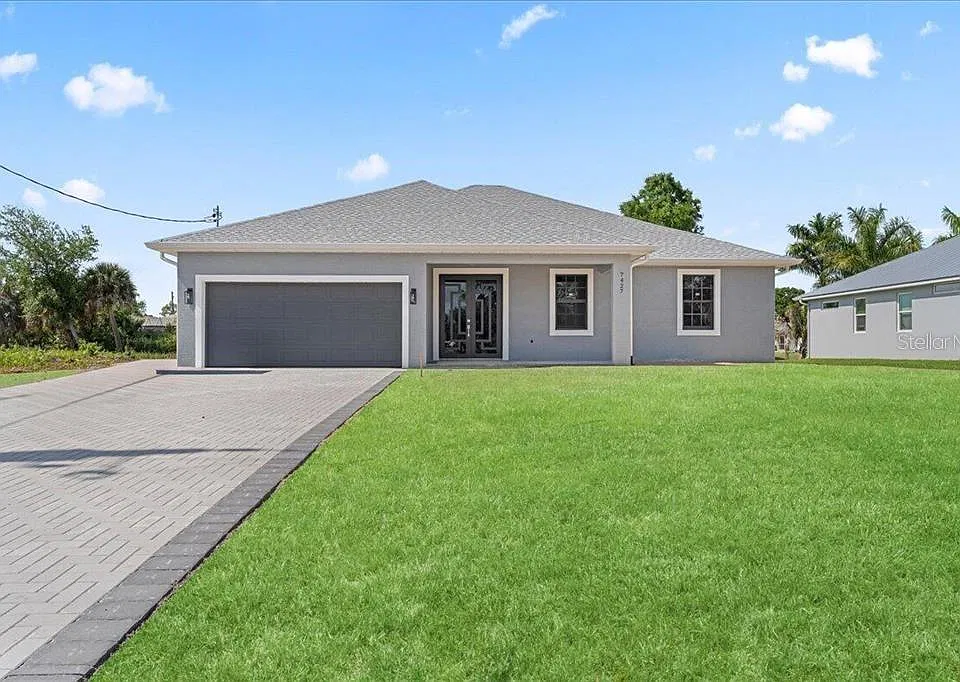 7427 Sea Mist Dr