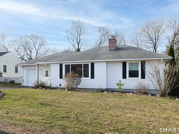 2nd image of 7 Brookdale Road