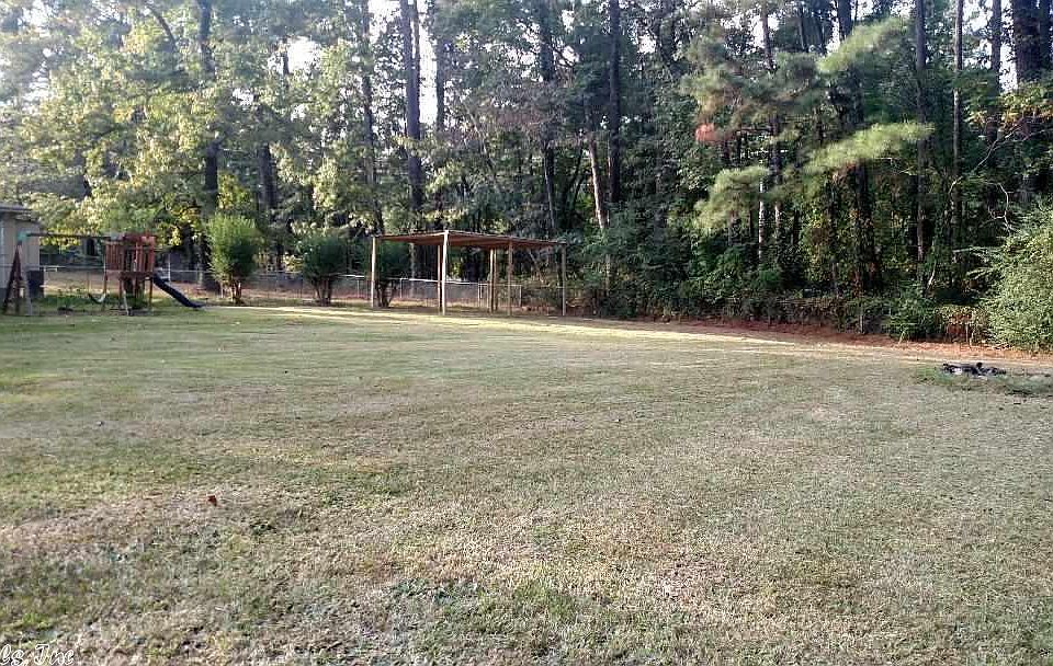 2nd image of 3212 Jill Dr