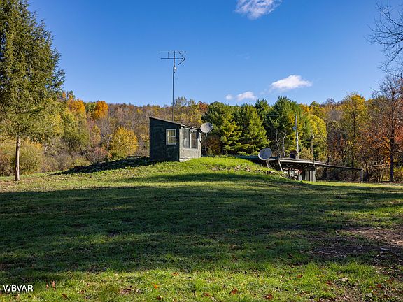 4th image of 8269 Coryland Rd
