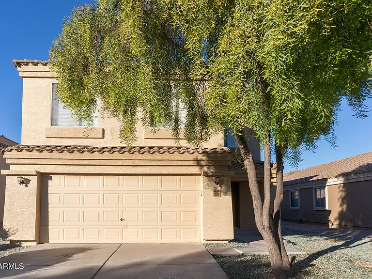 2234 W Central Ave — Photo 2