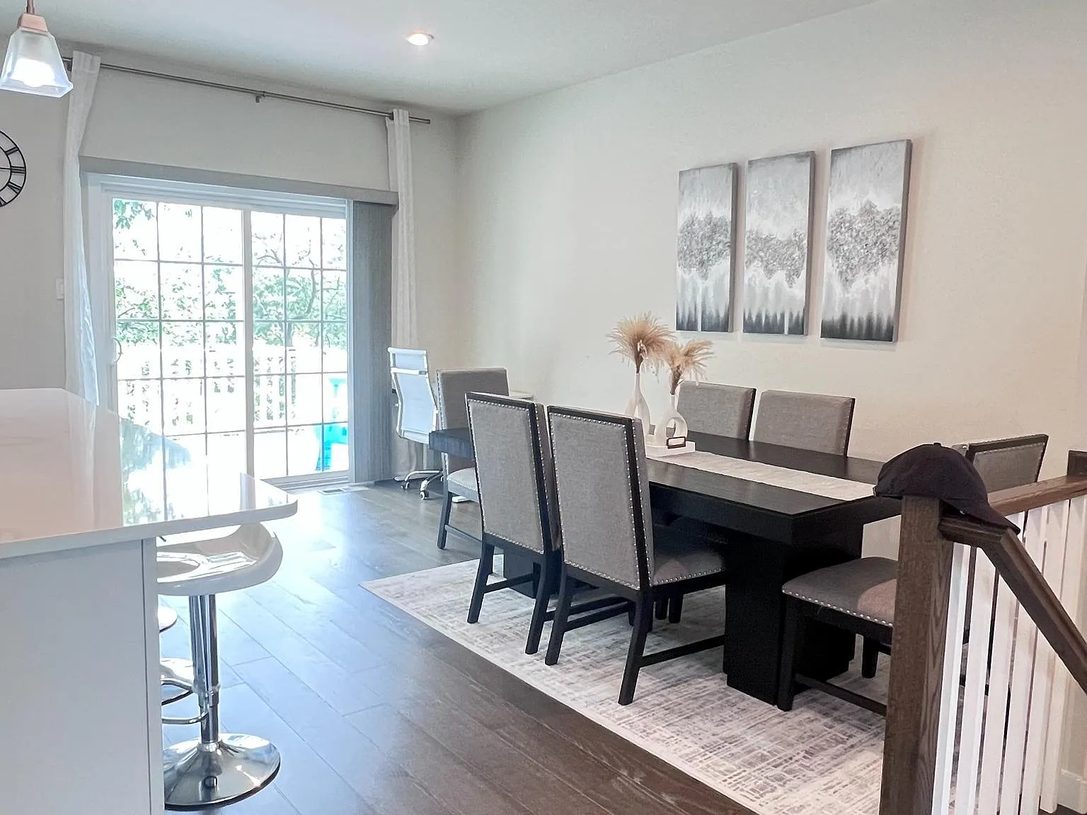 3 bed, 2.5 bath, 1916 sqft, $2,950 — Photo 3