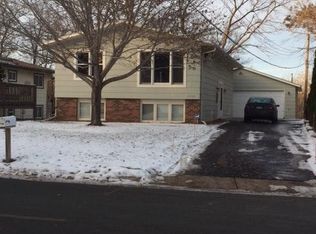 5816 Sunset Rd, Mound, MN 55364