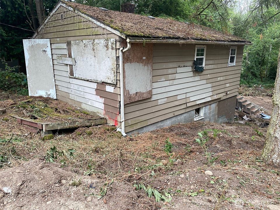 1st image of 28422 Military Road S
