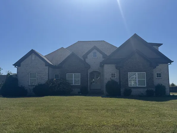 132 Bloomsbury Dr, Portland, TN 37148