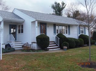 26 Evagrod St, Bridgewater, NJ 08807