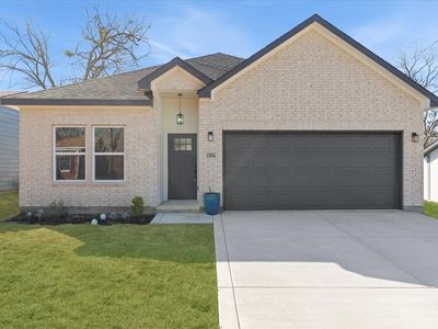 1004 E Hickory St, Kaufman, TX, 75142