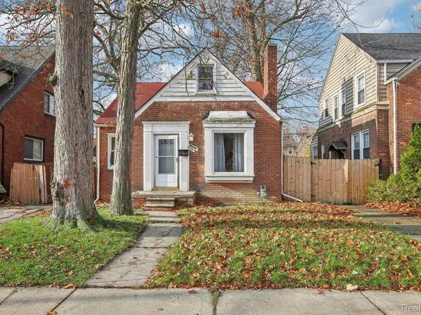 5267 N Three Mile Dr, Detroit, MI 48224