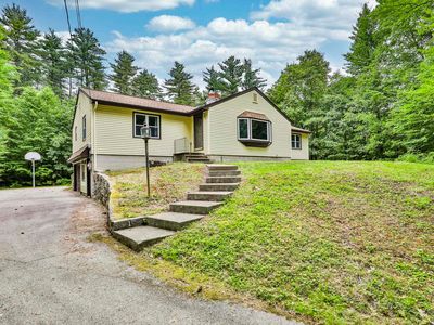 21 Roblin Road, Bedford, NH, 03110