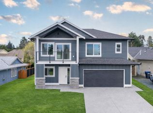 746 Doehle Ave, Parksville, BC