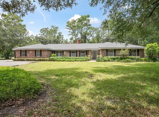 4525 S Tomoka Dr, De Leon Springs, FL 32130