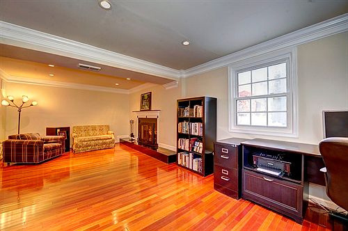 7227_Hadlow_Dr_73002_003