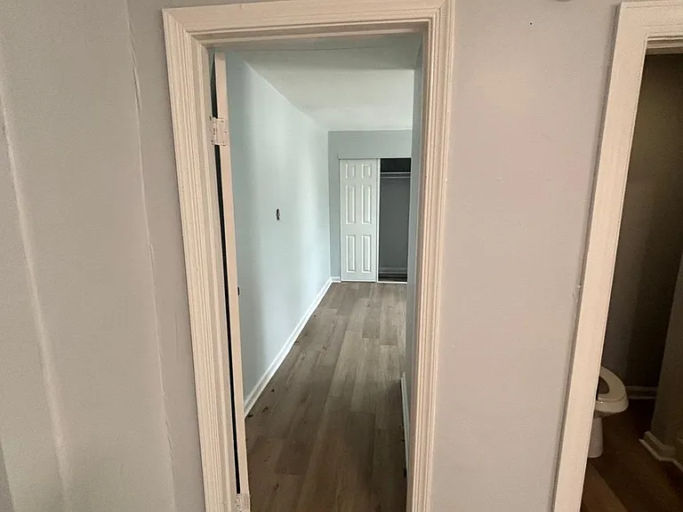 9 W Monroe St #9 — Photo 13