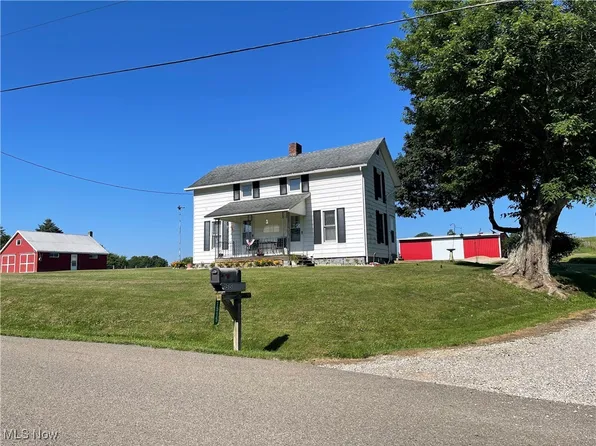 1515 Meadow Farm Church Rd, Zanesville, OH 43701