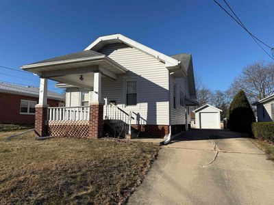 44 N Sunset Ave, Freeport, IL, 61032