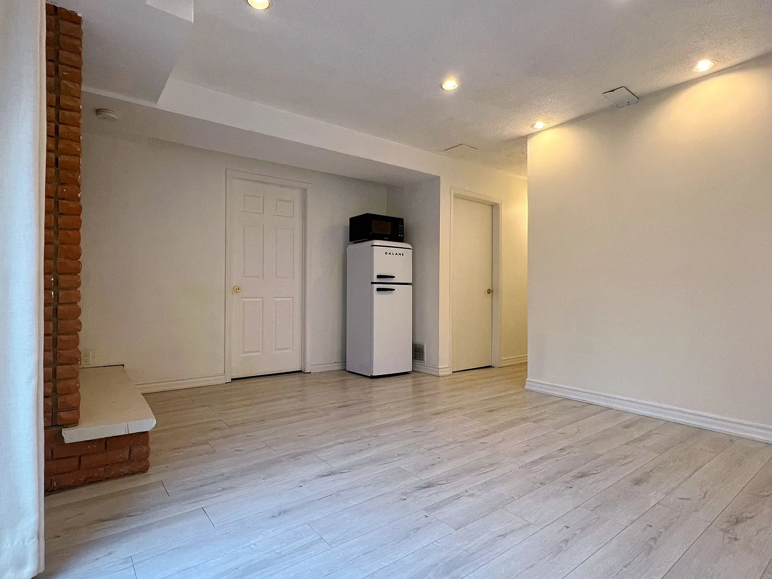 2 bed, $1,750 — Photo 2